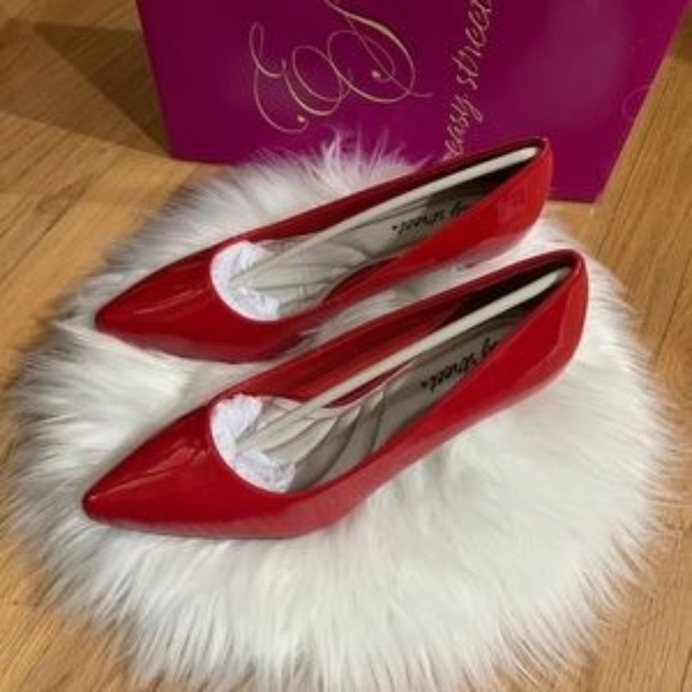 Easy Street Pointe Dress Pump Red Patent 7.5